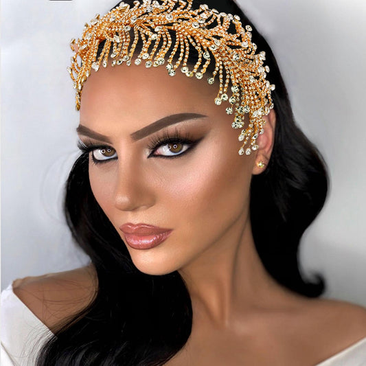 Handmade rhinestone silk hair chain with tassel design
Gold crystal hair accessory with S-shaped arc style
Silver rhinestone headpiece with flowing tassels
Statement hair jewelry for women street style fashion