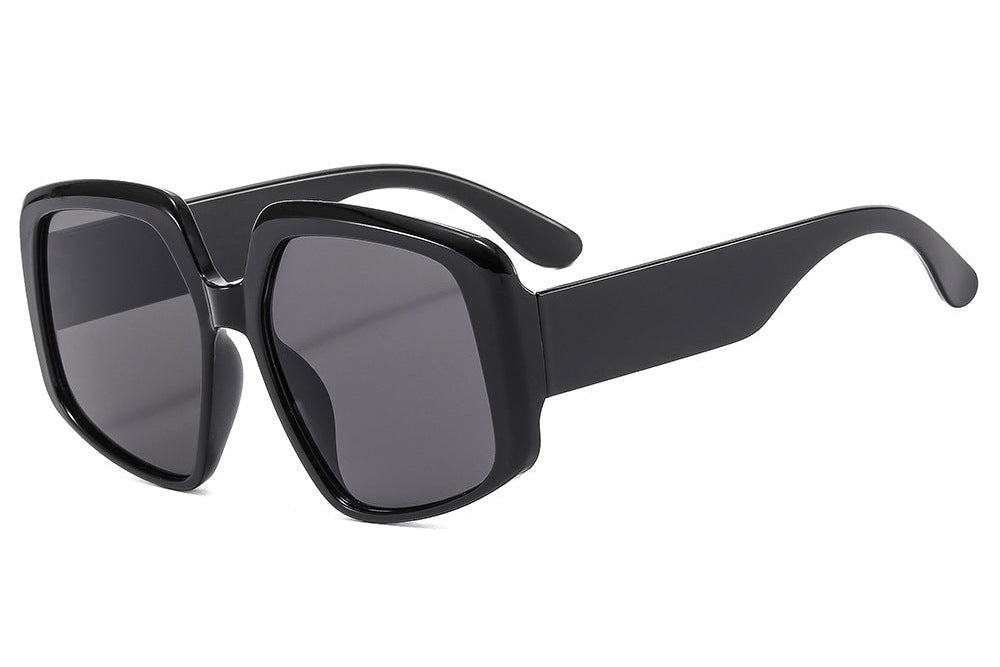 Special Shape Fashion Glasses for Women – Bold Geometric Statement Eyewear.