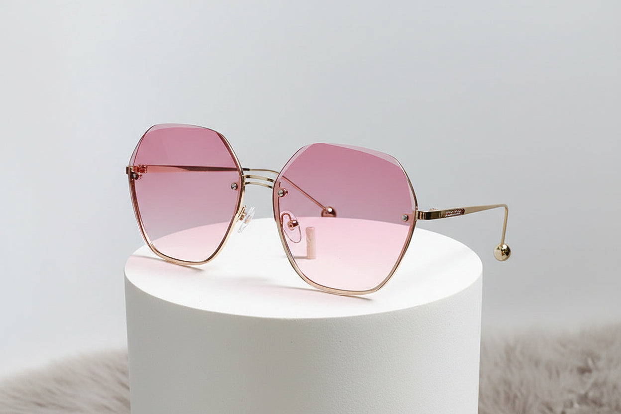 Elegant round metal frame sunglasses with UV protection lenses
Stylish gold frame sunglasses with tinted fashion lenses
Lightweight round sunglasses for daily outdoor wear
Fashion metal sunglasses with modern colorful lens options
Unisex round frame eyewear for summer and travel style
Trendy UV-blocking sunglasses with sleek metal design