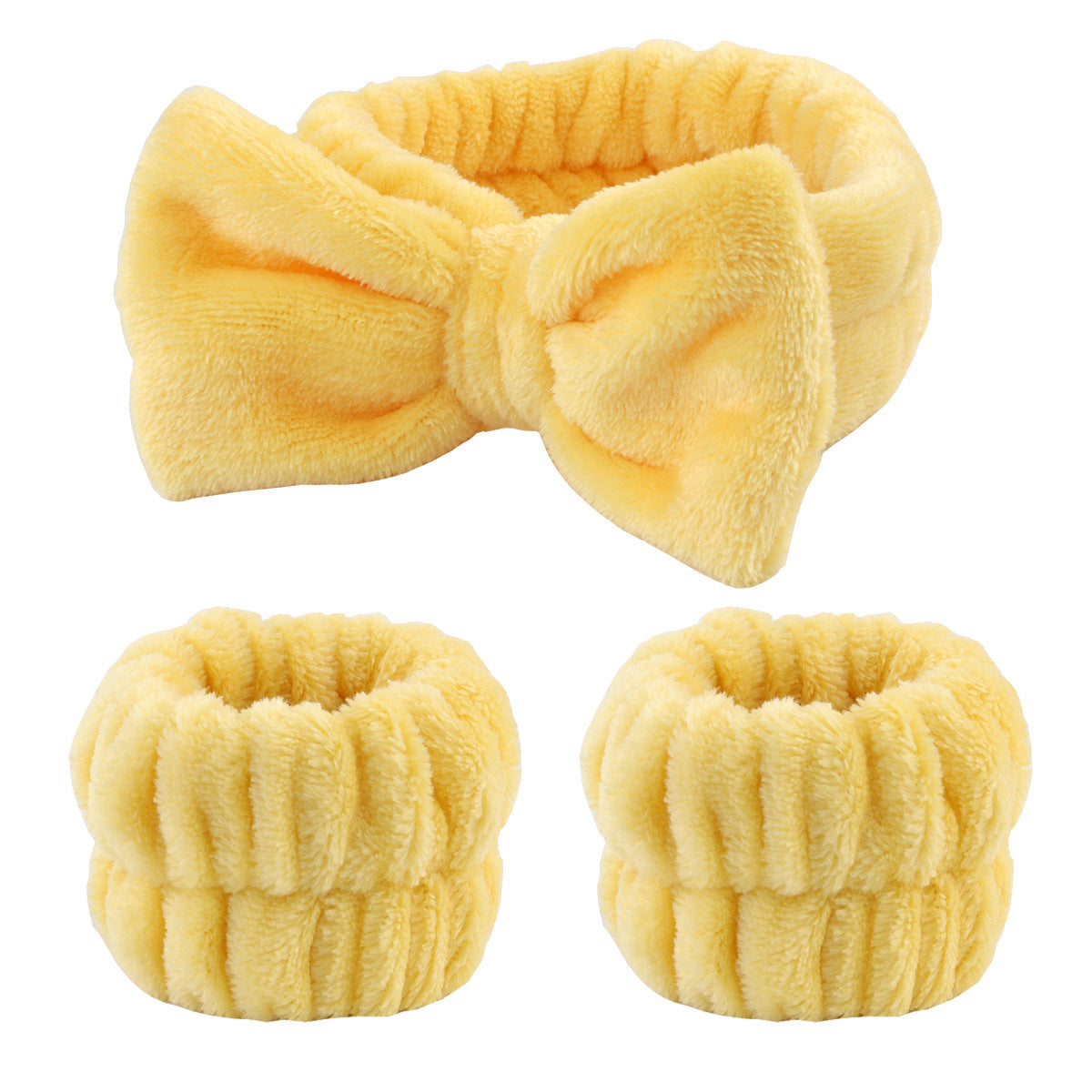 No-Drip Face Wash Set featuring soft wrist washbands and a stretchy makeup headband designed to keep water from running down arms and hair while cleansing the face.”